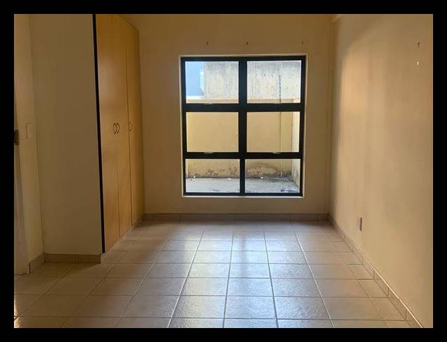 2 BEDROOM APARTMENT FOR SALE IN BRAAMFONTEIN WERF